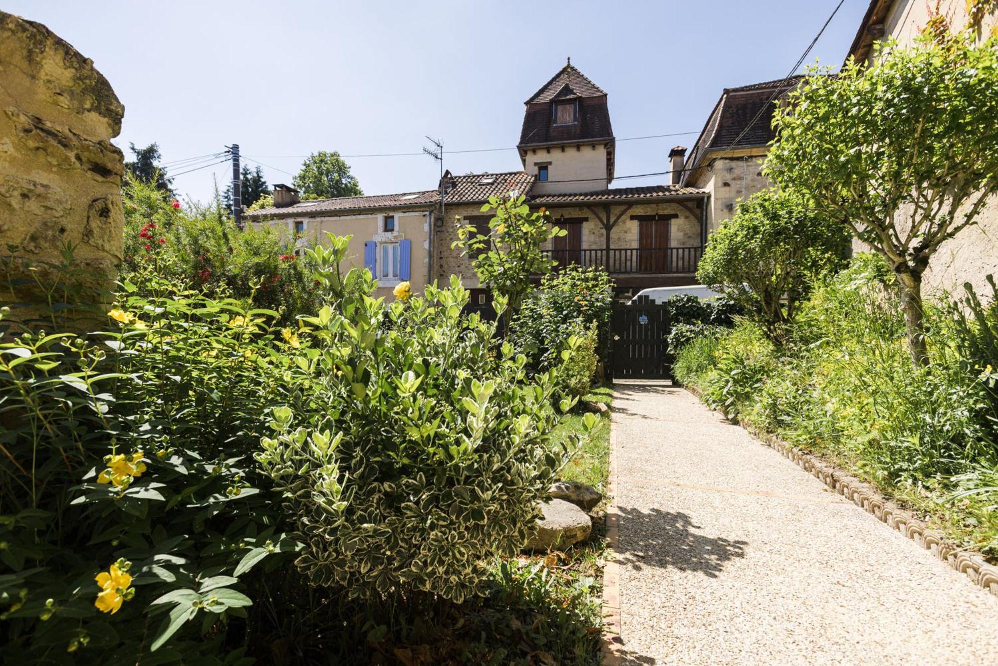 Hotel Le Trefle A Quatre Feuilles Siorac-en-Périgord Exterior foto